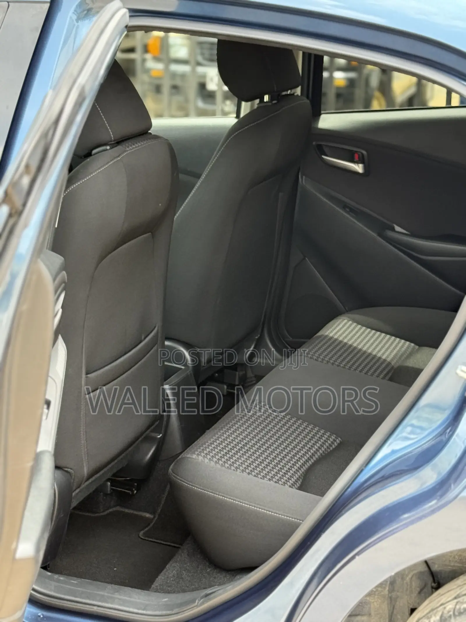 Mazda Demio 2018 Blue