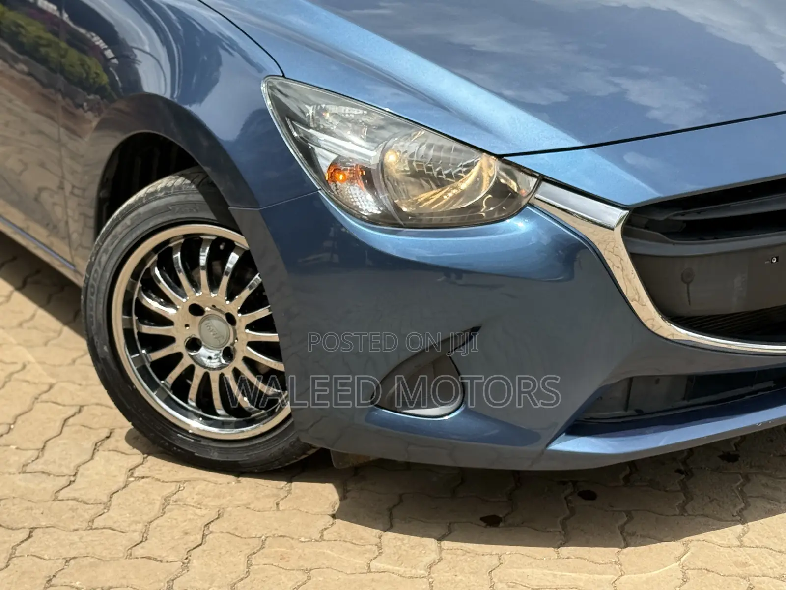 Mazda Demio 2018 Blue