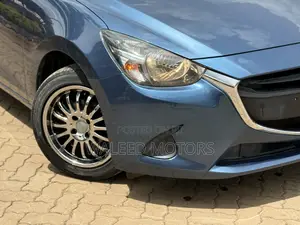 Mazda Demio 2018 Blue