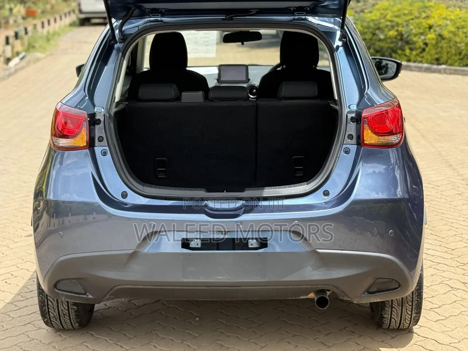 Mazda Demio 2018 Blue