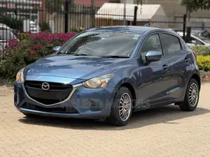 Mazda Demio 2018 Blue