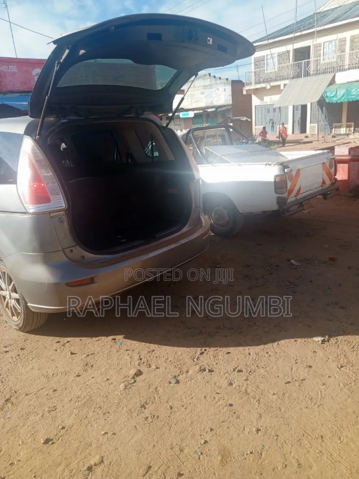 Mazda Premacy 2012 Silver