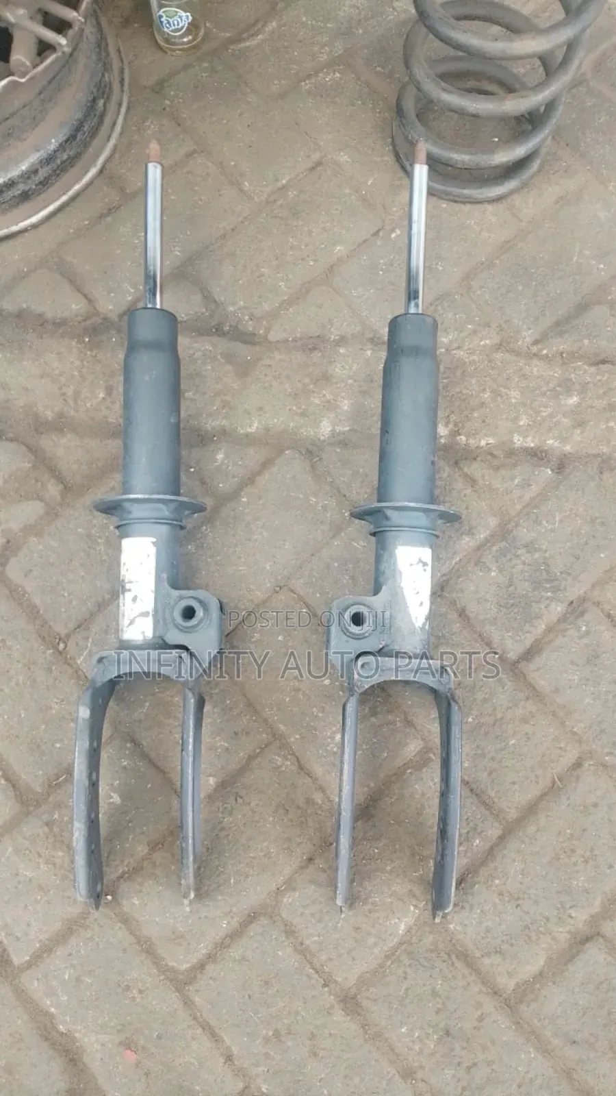 Volkswagen Touareg Front Shock