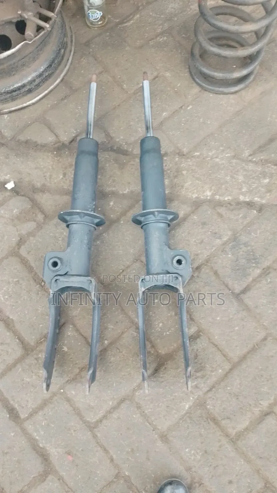 Volkswagen Touareg Front Shock