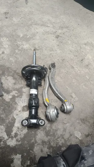 Mercedes Benz W204 Front Shocks With Control Arms