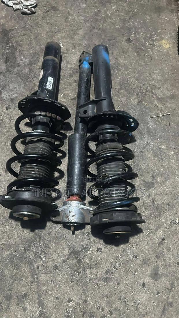 Volkswagen Passat Complete Shocks - main view