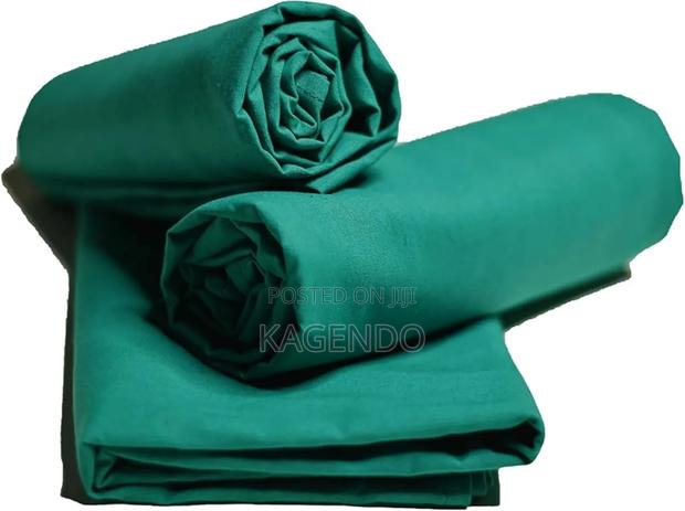 Green Towel/Drapes - thumbnail 3