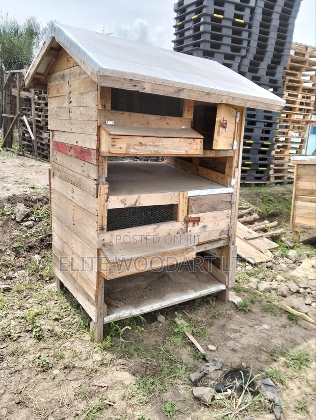 Double Chicken House - main view