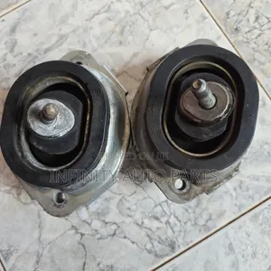 BMW X3 Engine Mount.