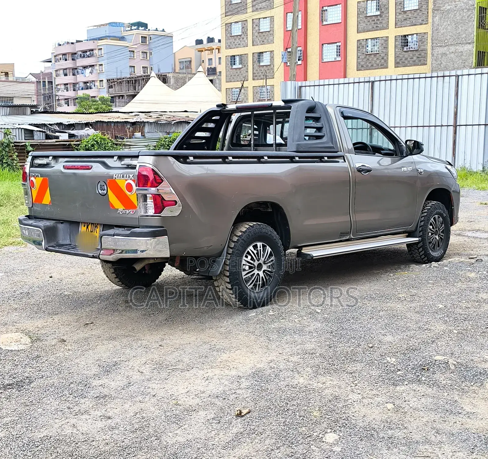Toyota Hilux 2015 Gray