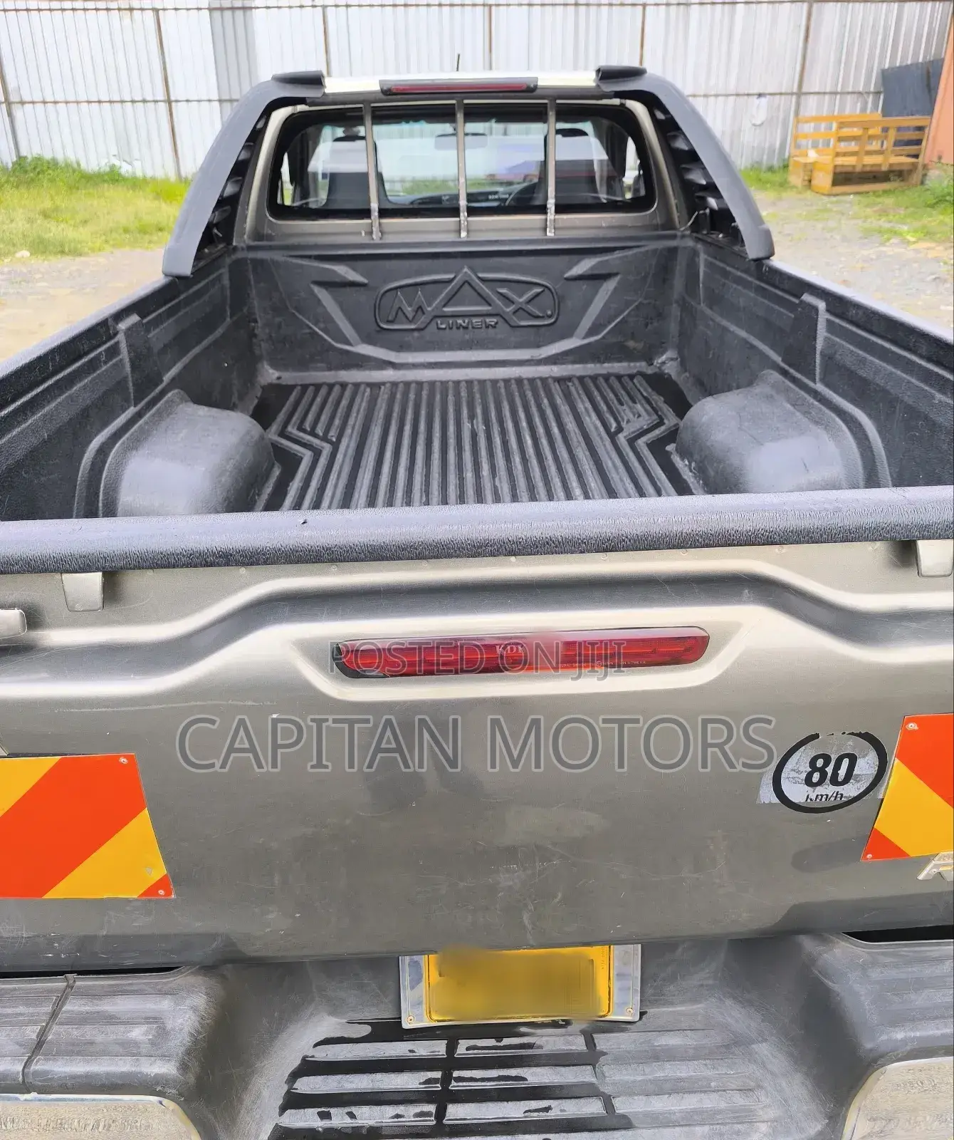 Toyota Hilux 2015 Gray