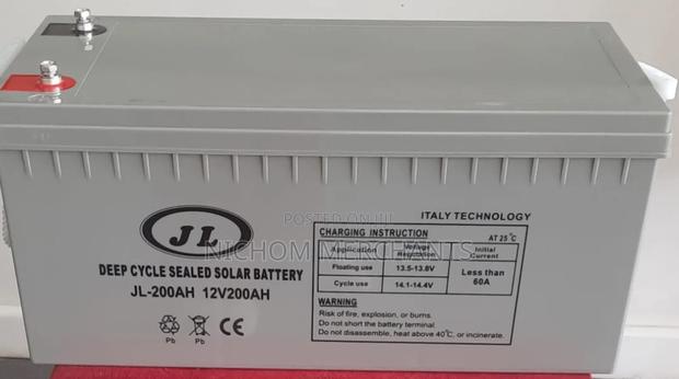 200ah Deep Cycle Solar Battery/200amps Battery