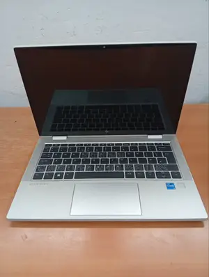 Laptop HP EliteBook 830 G8 16GB Intel Core I5 SSD 256GB