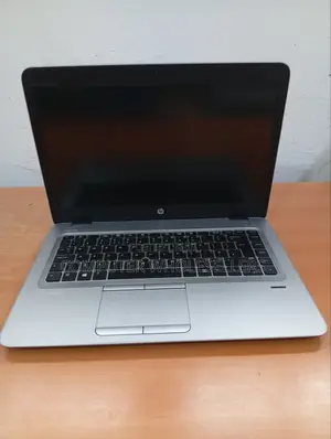 Laptop HP EliteBook 745 G4 8GB AMD A10 HDD+SSD 256GB