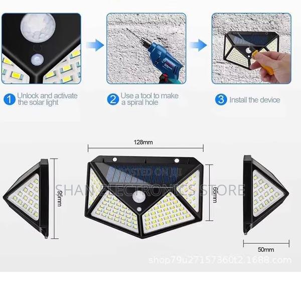 Waterproof Wall Lamp With 100 Led Solar Interaction - main view