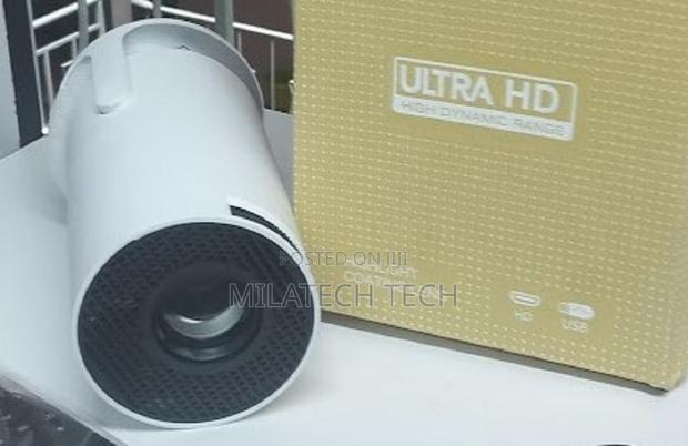 Pro Android Projector With Bluetooth - main view