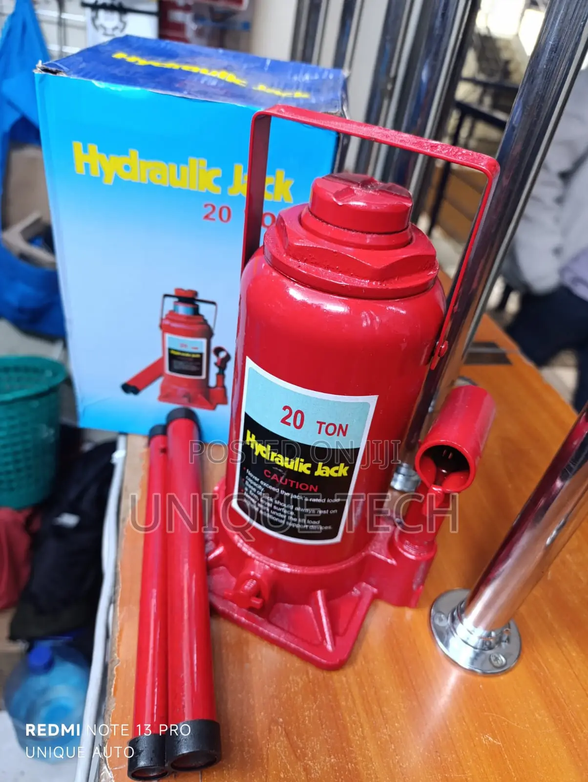 Professional-Grade 20-Ton Hydraulic Bottle Jack