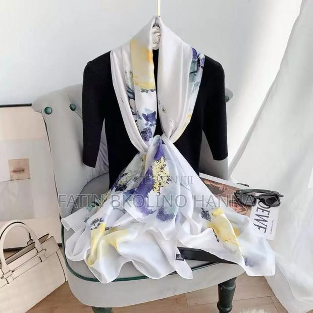 Most Beautiful Scarf - thumbnail 3