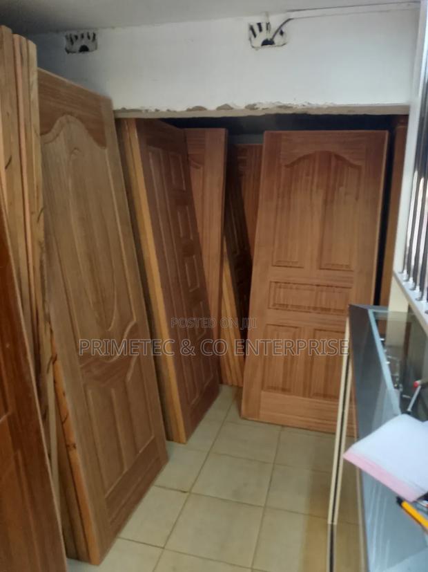 Flash Doors Semi Solid. Standard and Customized - thumbnail 3