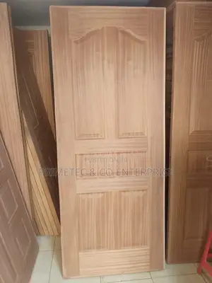 Flash Doors Semi Solid. Standard and Customized