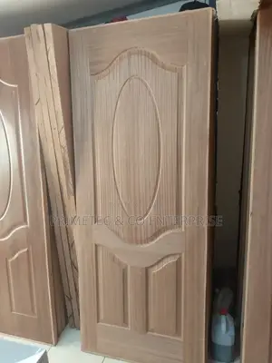 Flash Doors Semi Solid. Standard and Customized