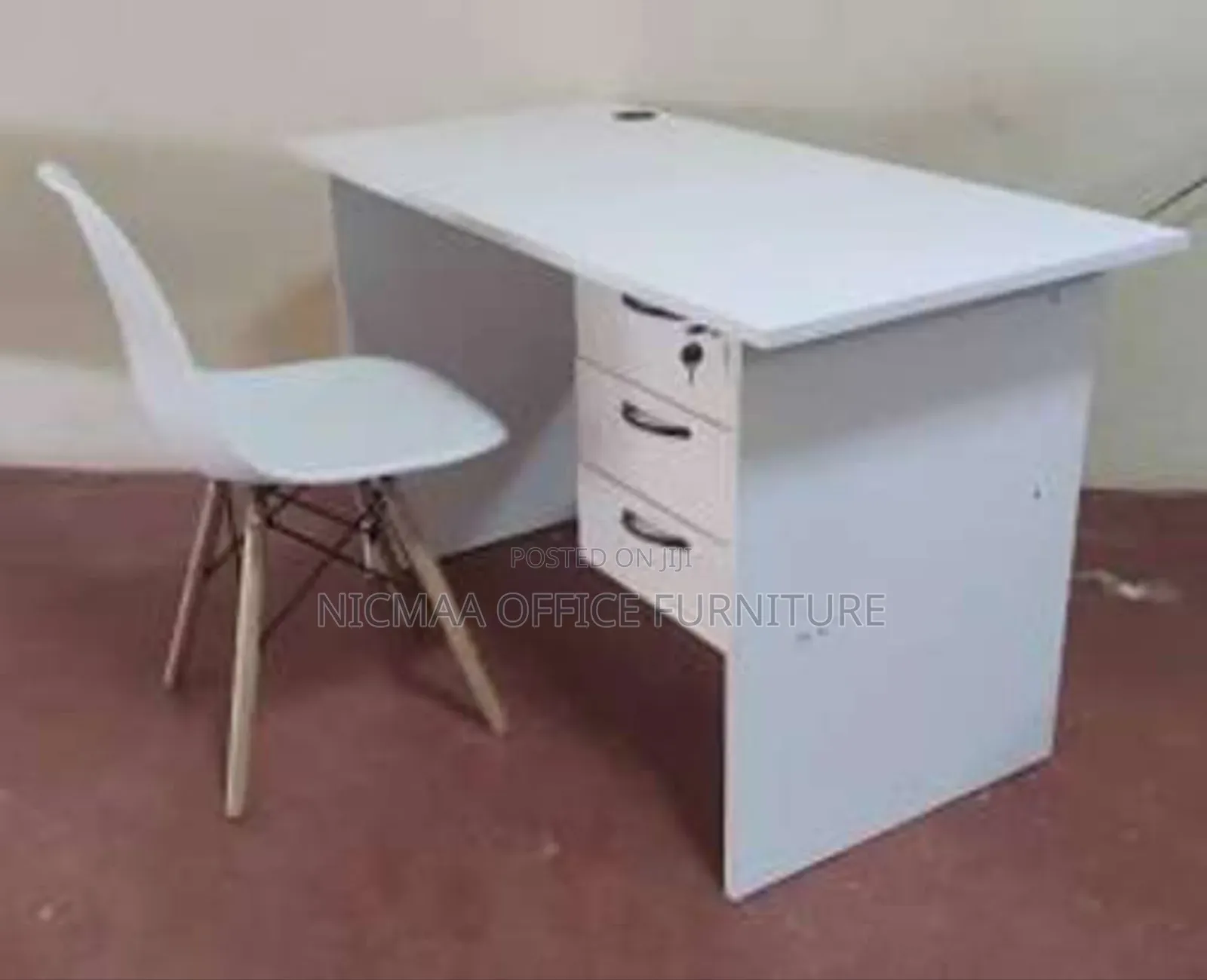 White 1.2m Minimalist Study Desk