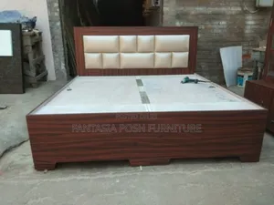 Mahogany Finish Modern Wooden Double Bed 5*6