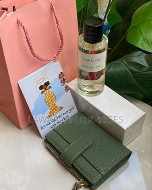 Mother's Day Gift Pack With New Look Perfume - thumbnail 2