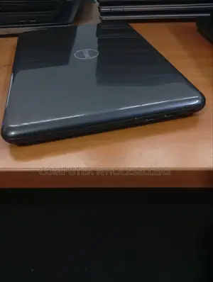 Laptop Dell Latitude 3380 4GB Intel Core I5 SSD 128GB