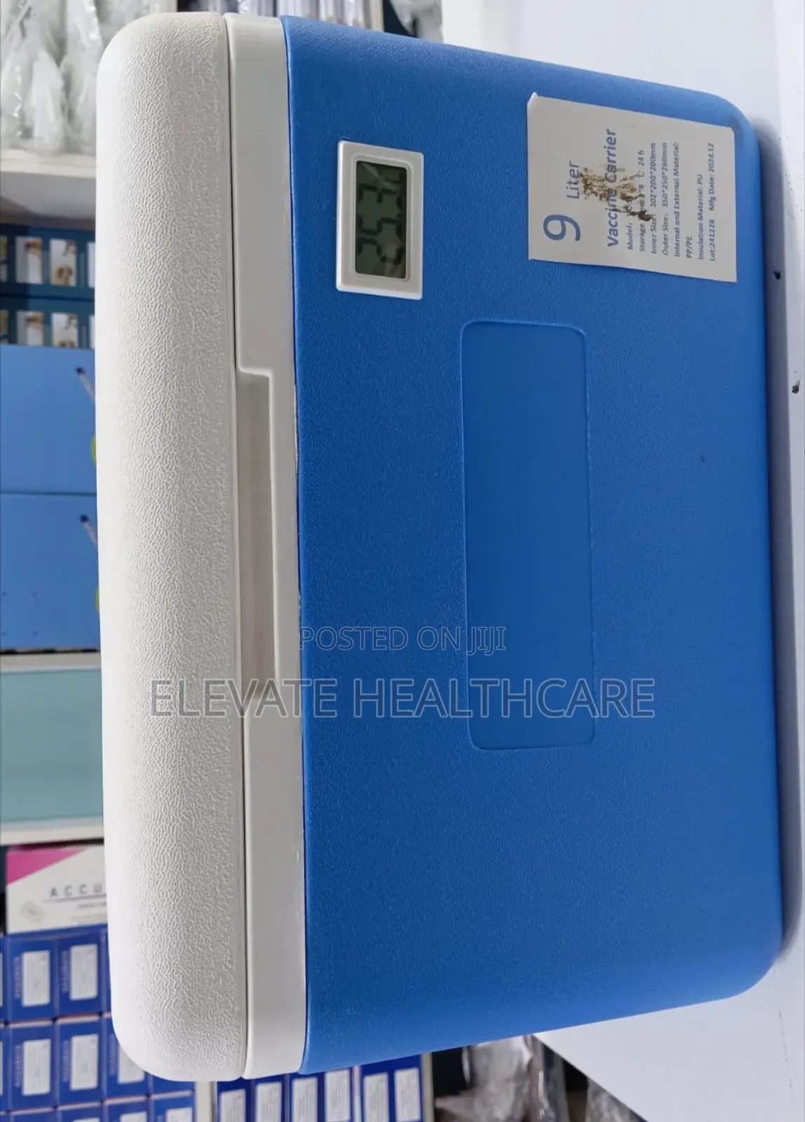 A Nine Litre Vaccine Carrier