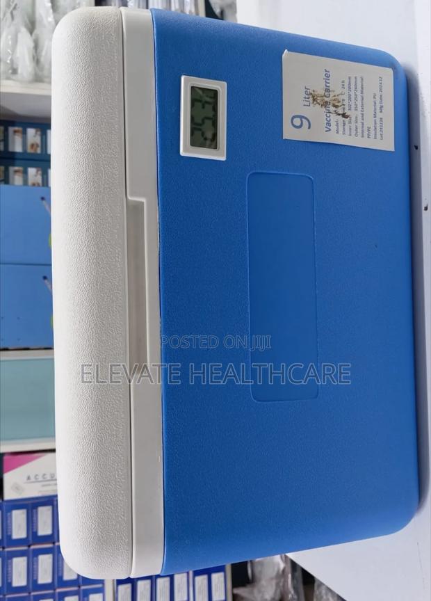 A Nine Litre Vaccine Carrier