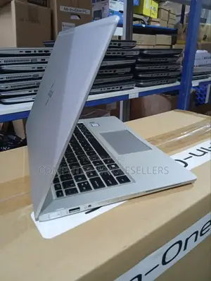Laptop HP EliteBook x360 1030 G2 8GB Intel Core i7 SSD 256GB