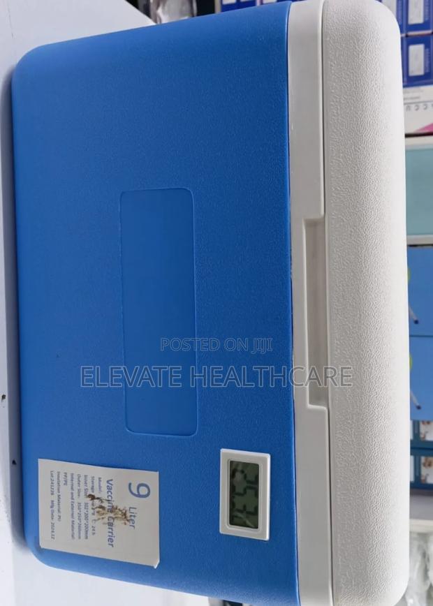 Portable Vaccine Carrier - main view