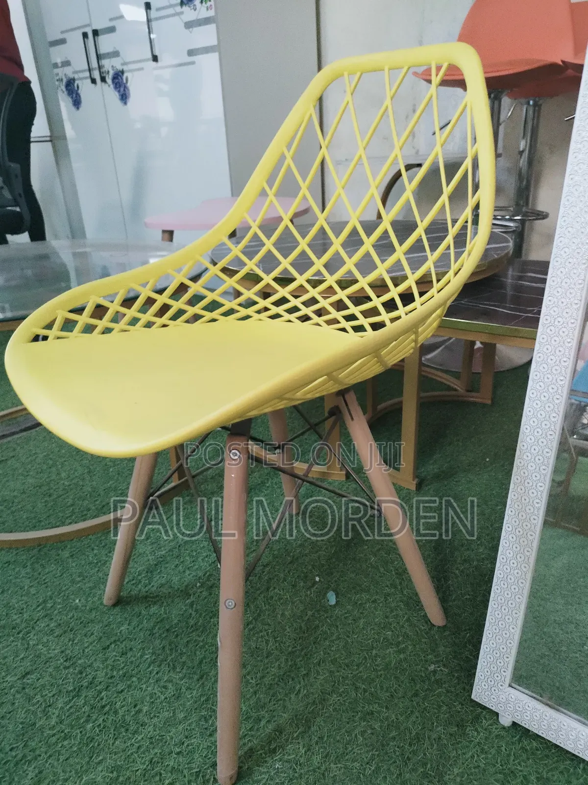Plastic Dining Chair