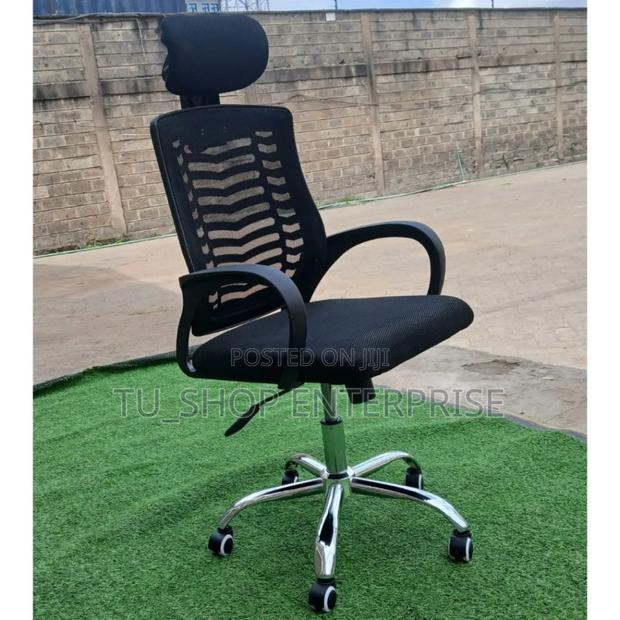 Office Chair! Office Chair With Headrest
