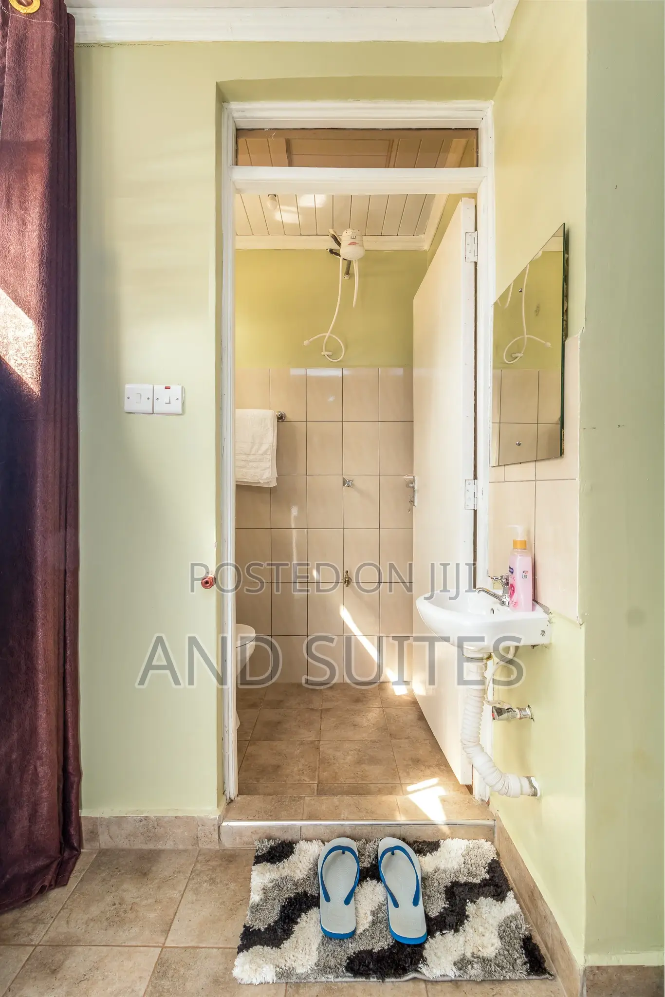 Furnished Bedsitters (Airbnb) At Regen