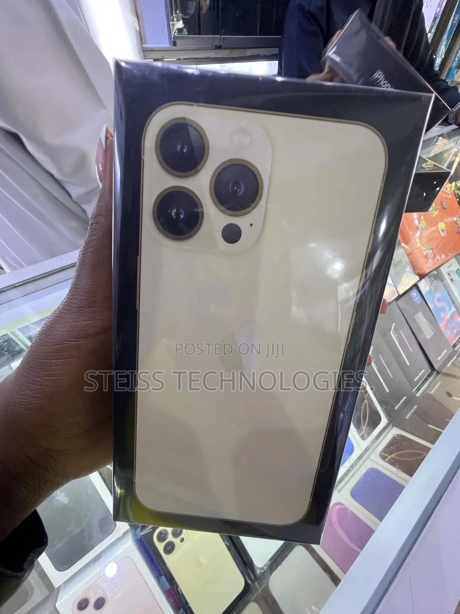 New Apple iPhone 13 Pro 256 GB Gold