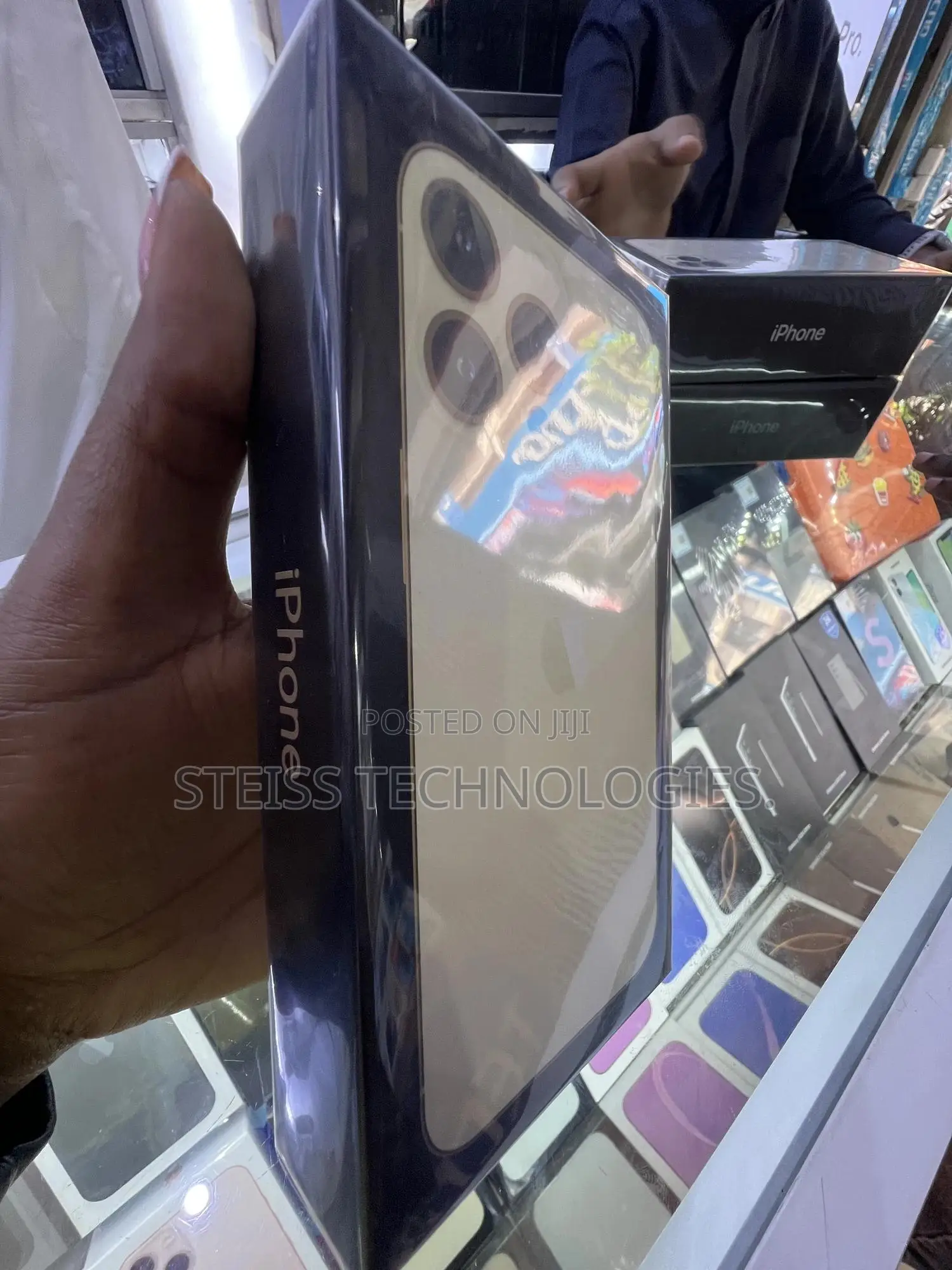 New Apple iPhone 13 Pro 256 GB Gold