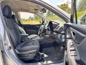Subaru Forester 2018 Silver
