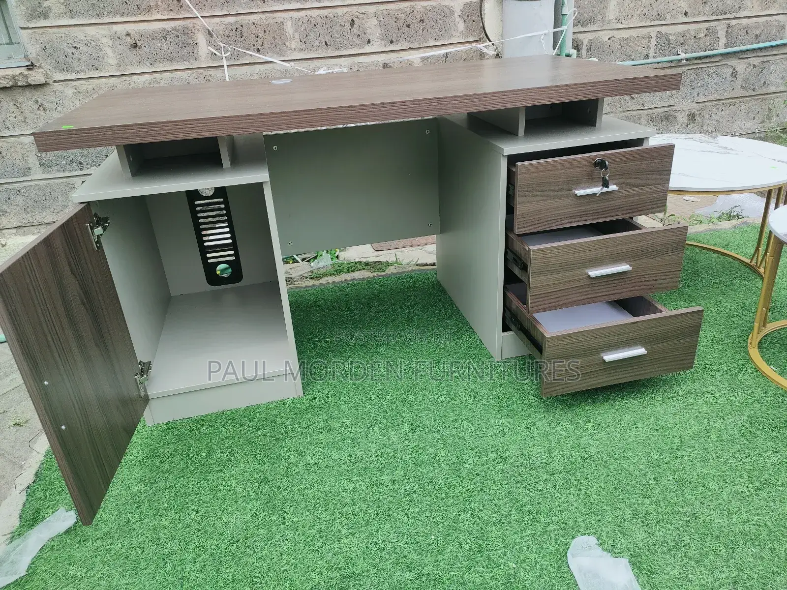 Office Executive Table 1.4mmr