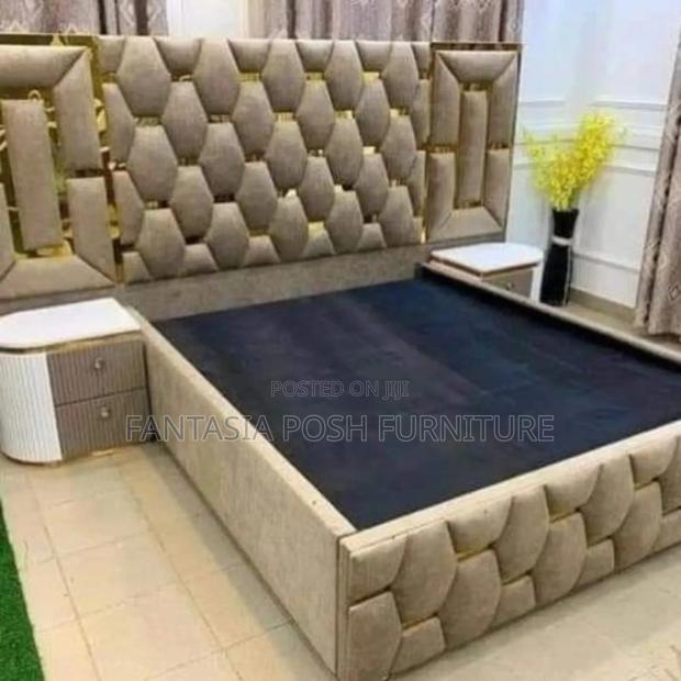Unique Tan Gold 5*6 Bed