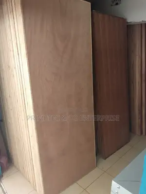 Veneer Flash Door Simi-Solid