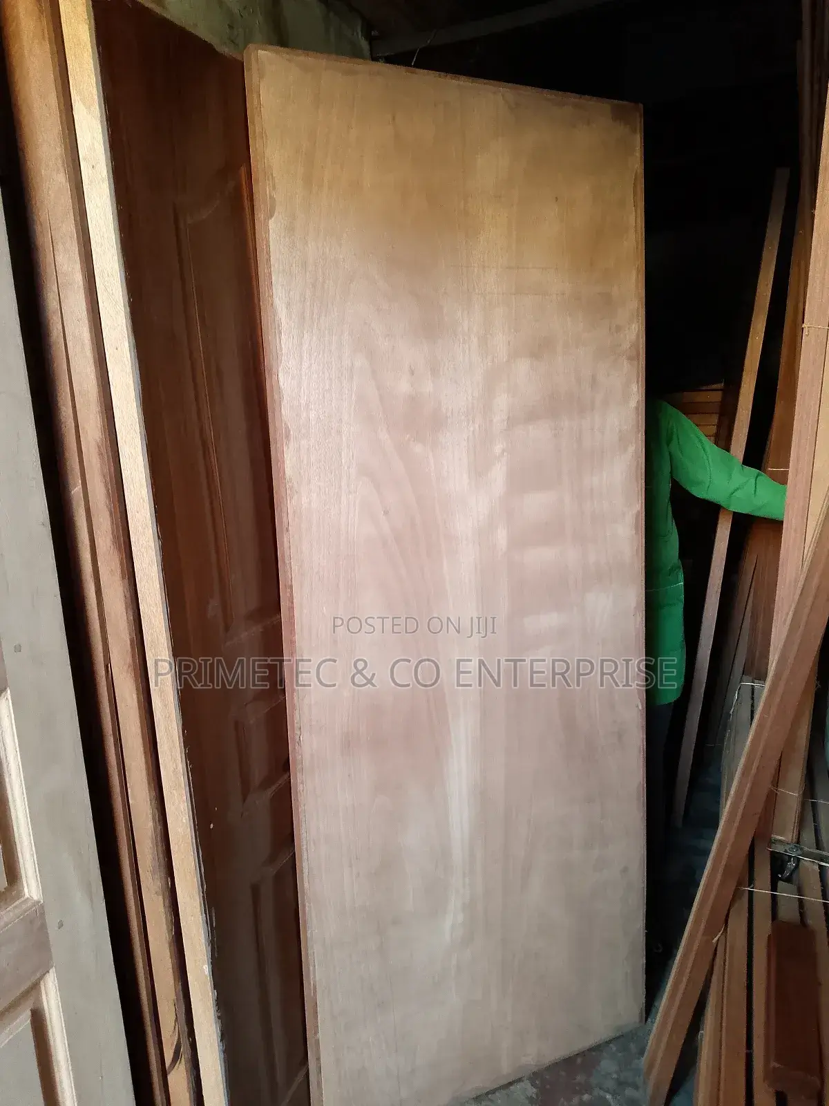 Veneer Flash Door Simi-Solid