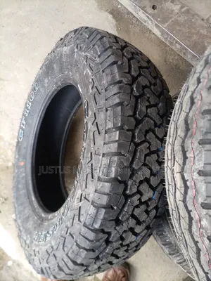 215/65r16 Cf1100 Comforser Tyres