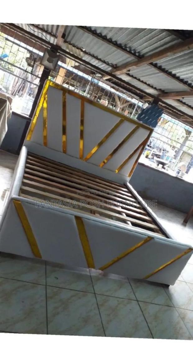 5x6 Modern Cosy Bed - Free Delivery - main view