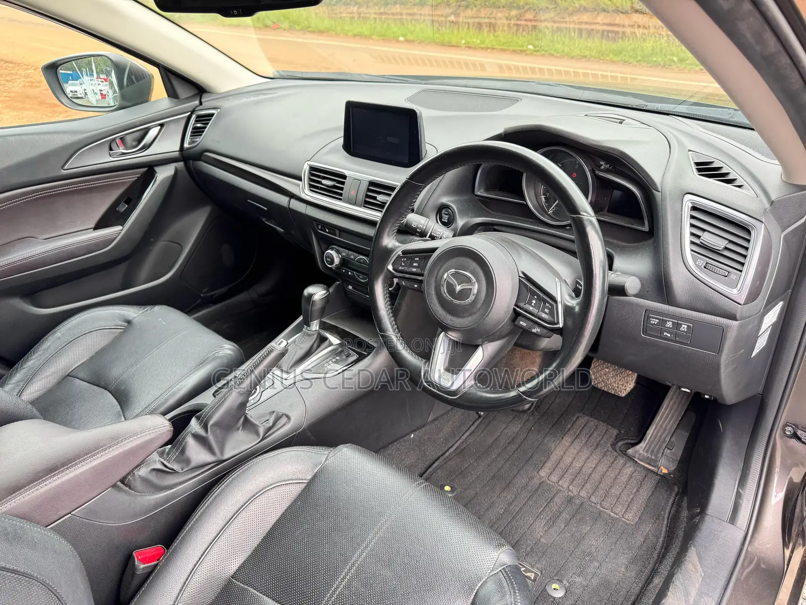 Mazda Axela 2018 Brown