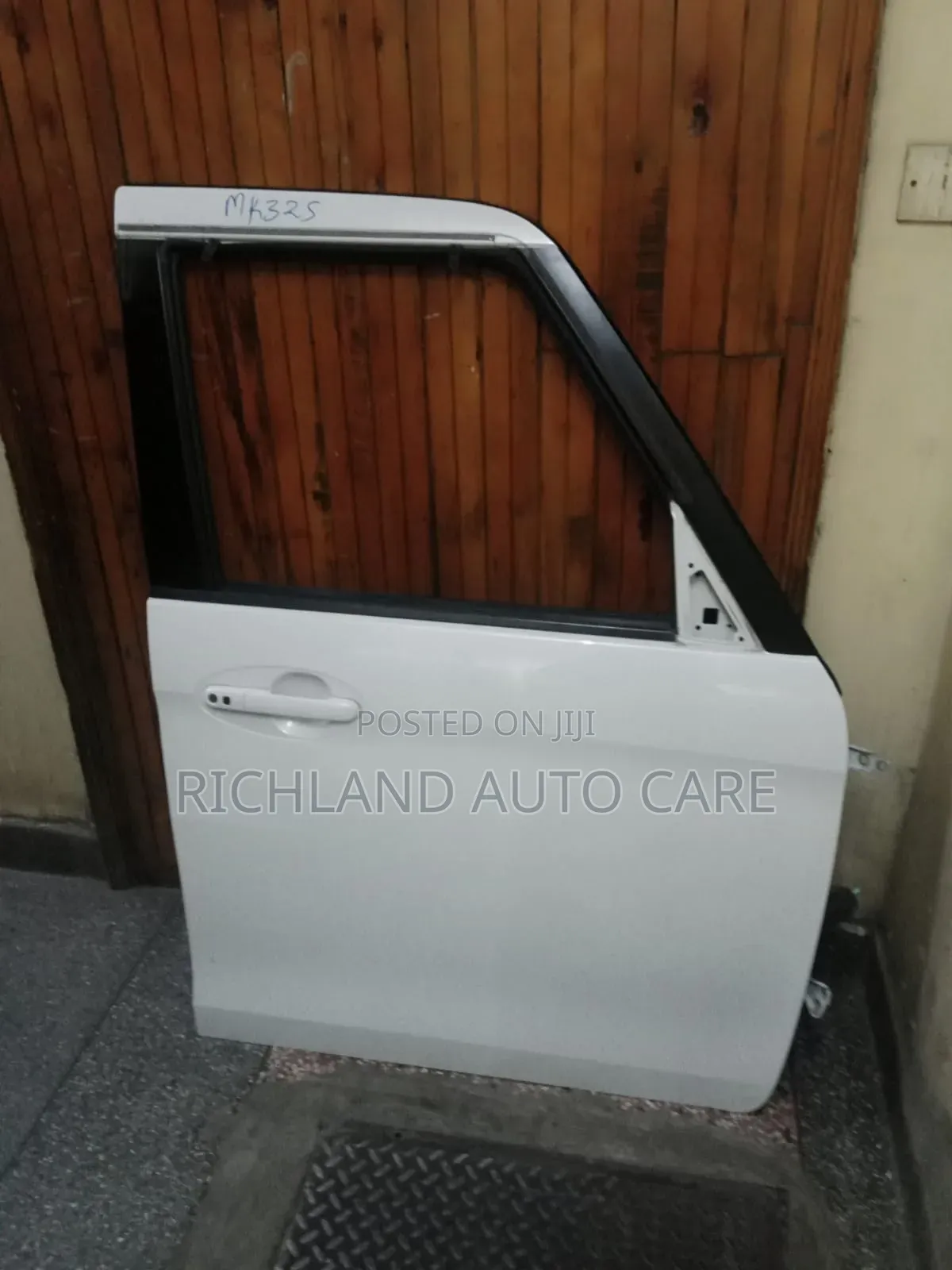Suzuki Spacia Front Door