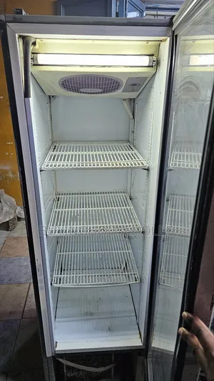 Ramtons 200l Display Fridge
