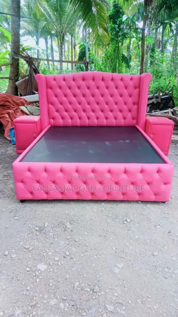 5x6 Glamorous Baby Pink Chester Bed - Free Delivery
