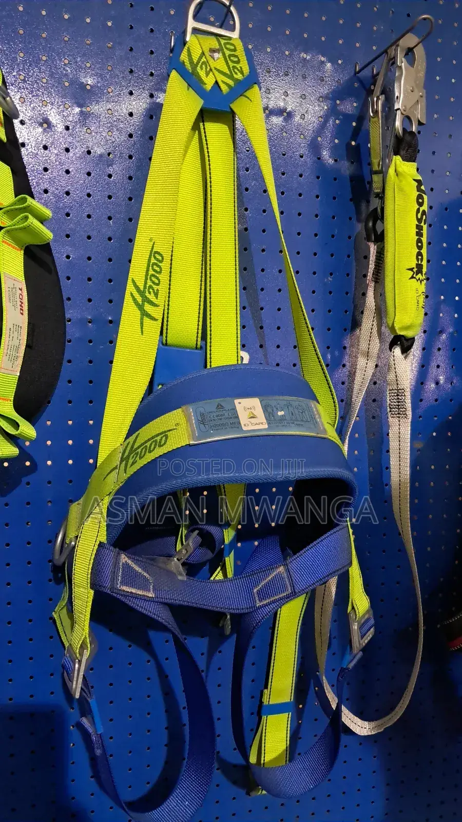 Safety Harness With the Belt and Lanyard
